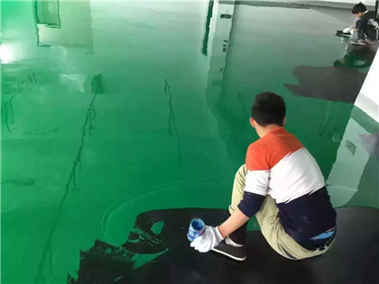 天桥下面给你一份环氧地坪漆施工的完整流程